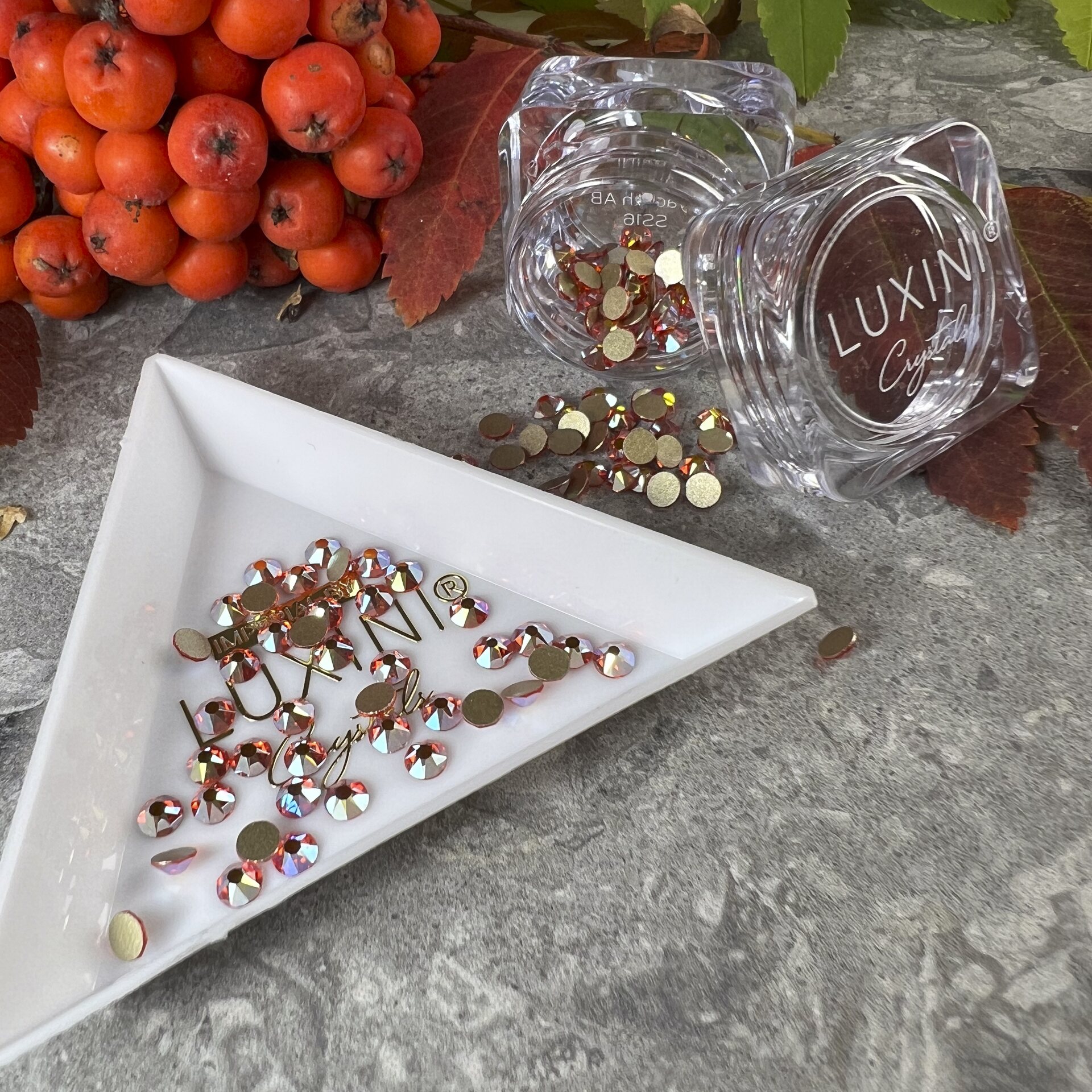 LUXINI® Aurora, Hyacinth AB SS16 (3,8–4,0 mm)